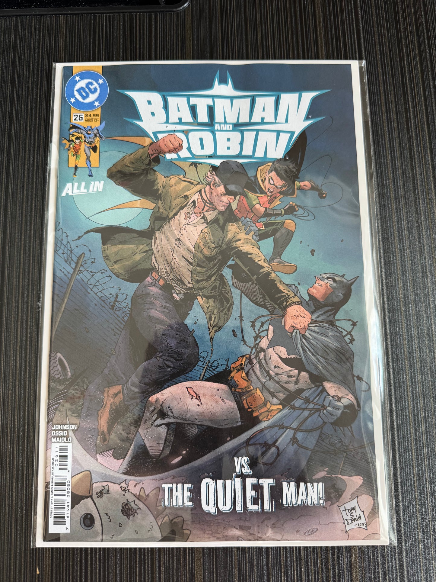 蝙蝠侠与罗宾 #26 A 封面 Tony S Daniel | 2025 年 10 月 7 日