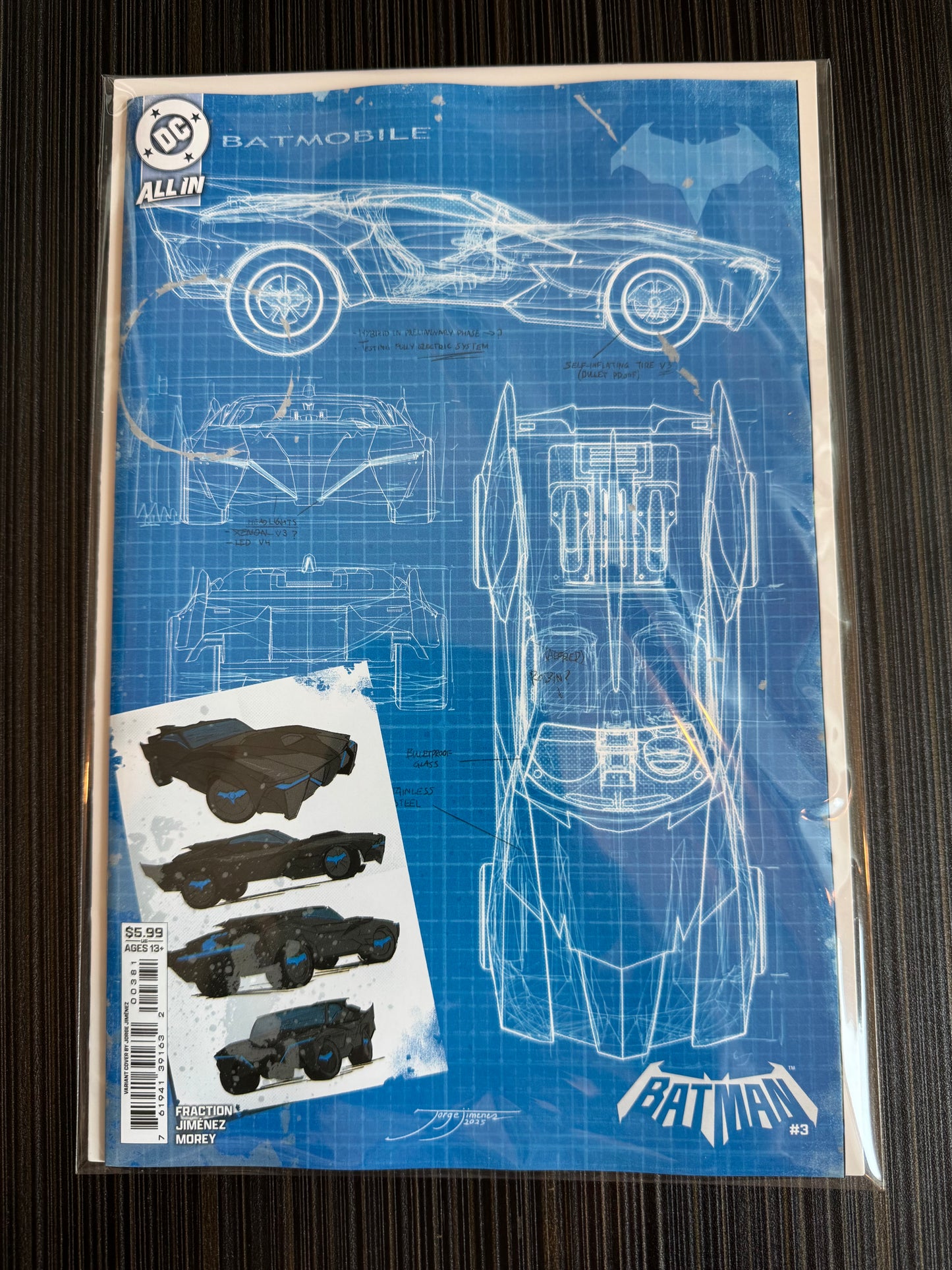 Batman #3 Cover E Jorge Jimenez Bat-Gadget Card Stock Variant