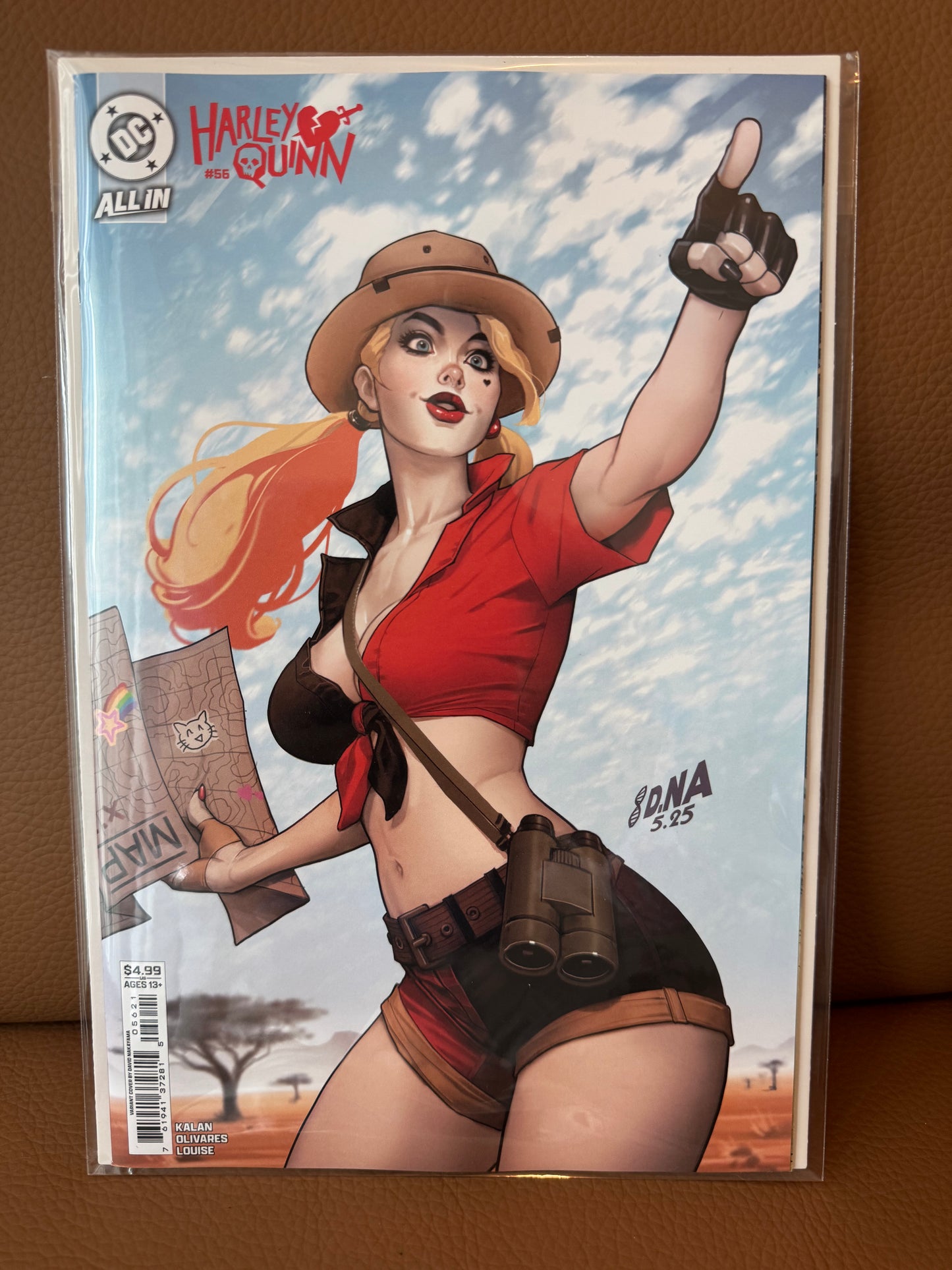 Harley Quinn #56 Cover B David Nakayama Card Stock Variant