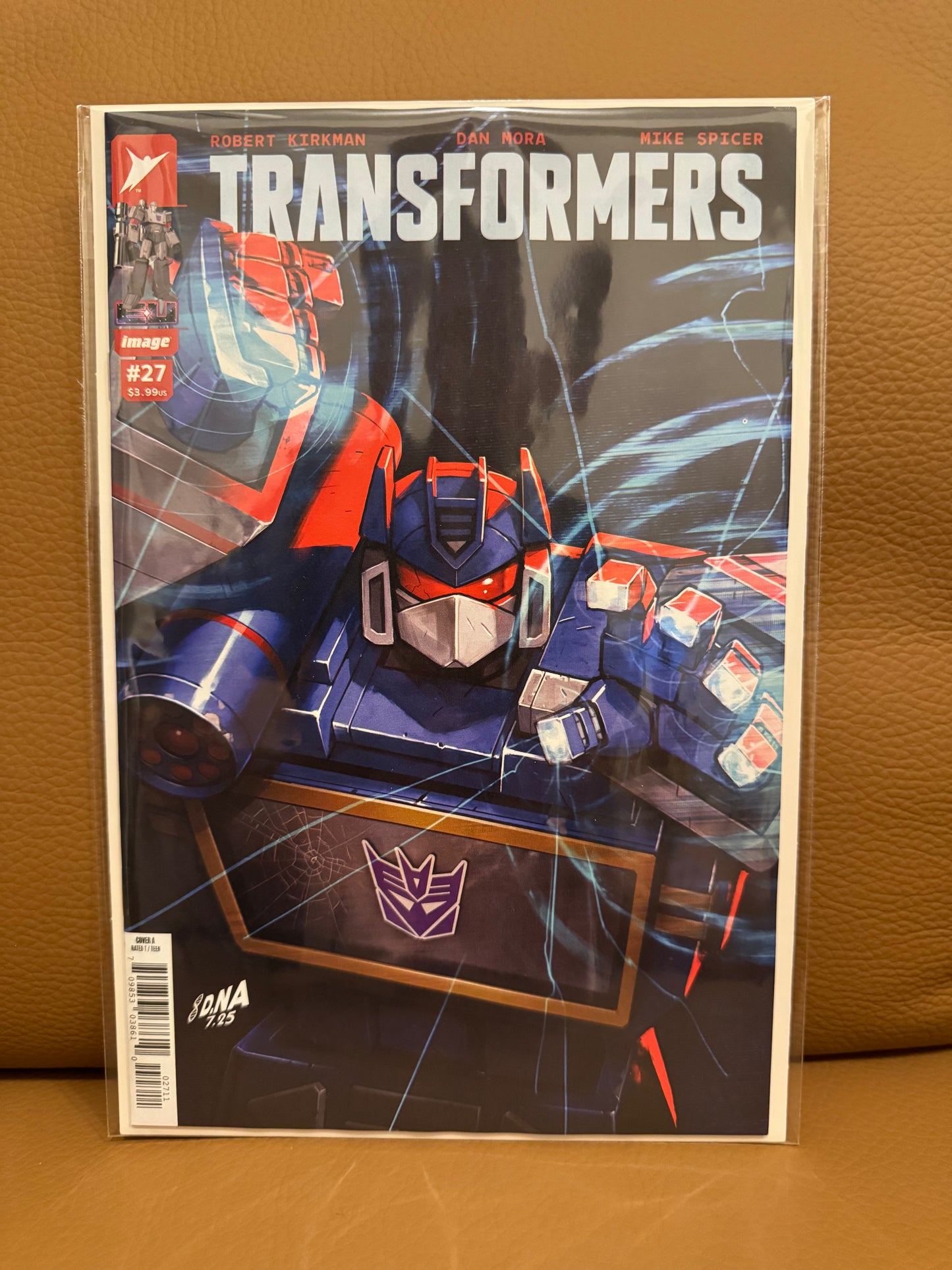 Transformers #27 Cover A David Nakayama