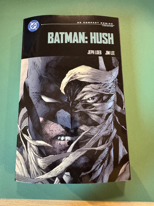 Batman Hush TP (DC Compact Comics Edition)