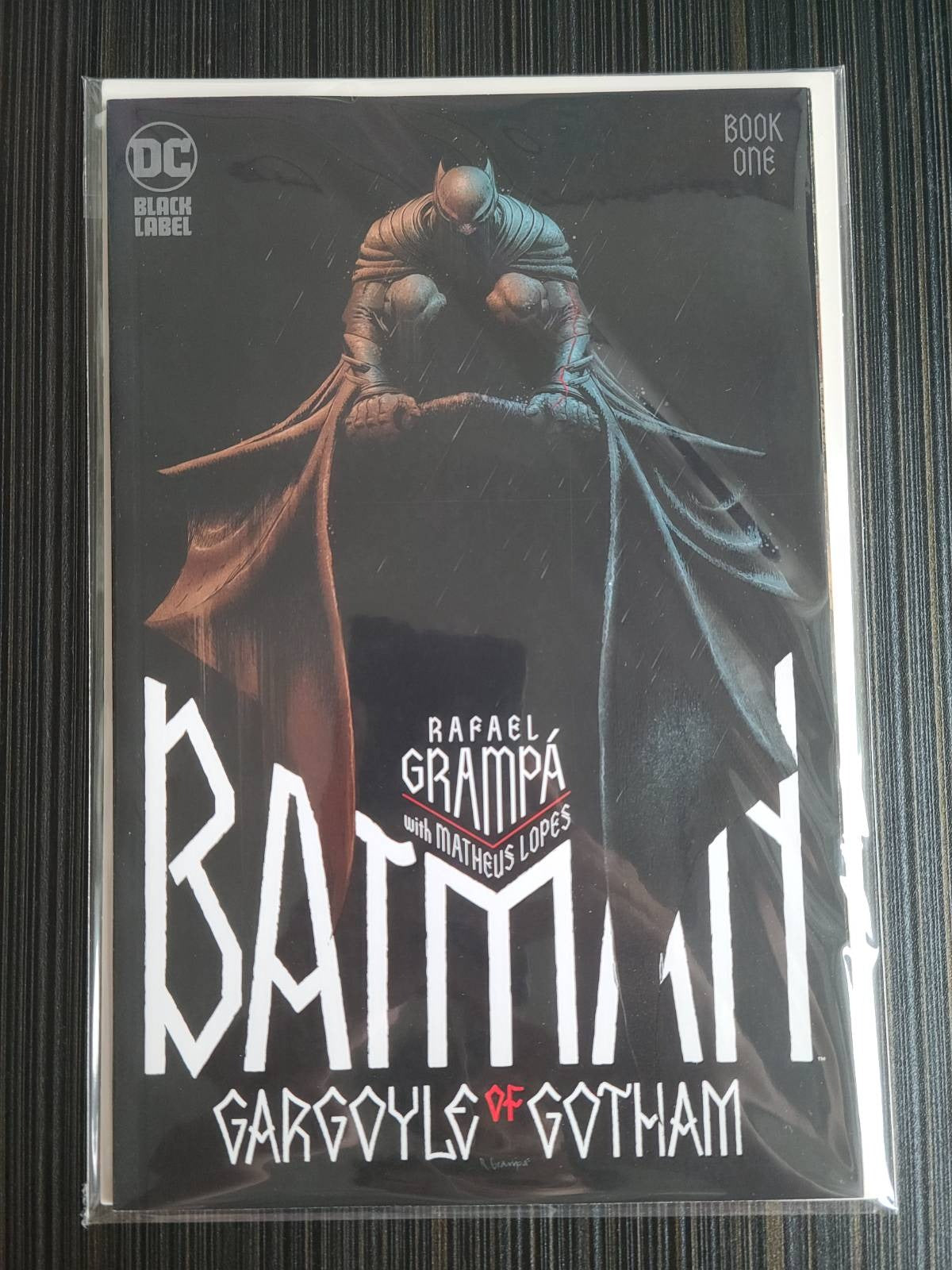 哥譚市的蝙蝠俠石像鬼 #1（共 4 張）封面 A Rafael Grampa (MR)