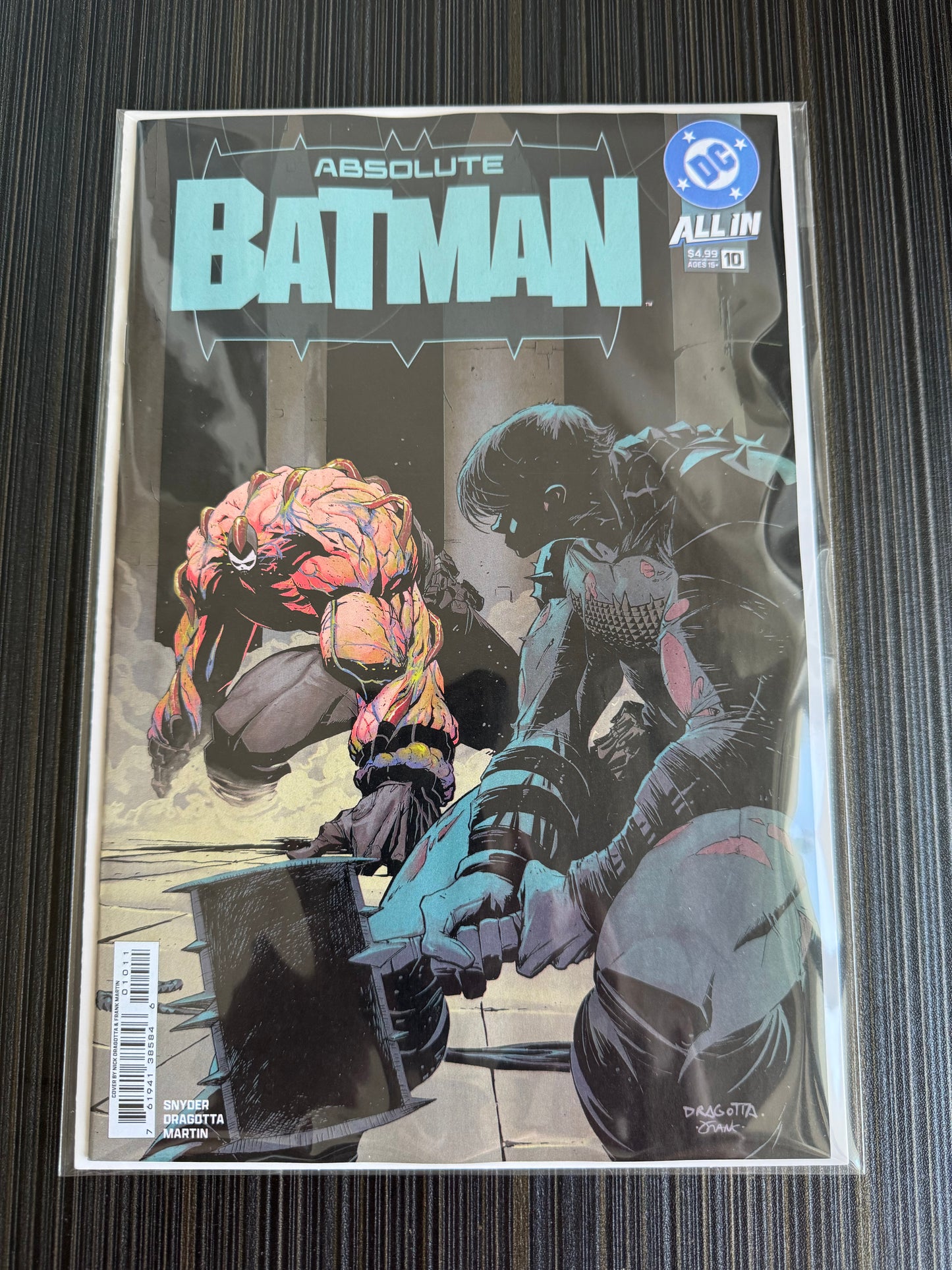 Absolute Batman #10 Cover A Nick Dragotta