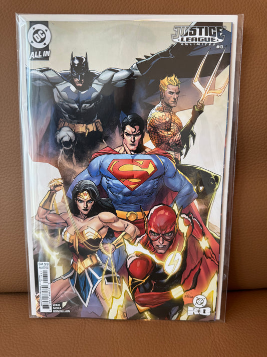 正义联盟无限 #13 C 封面 Leinil Francis Yu 卡片纸变体 (DC KO) | 2025 年 11 月 25 日