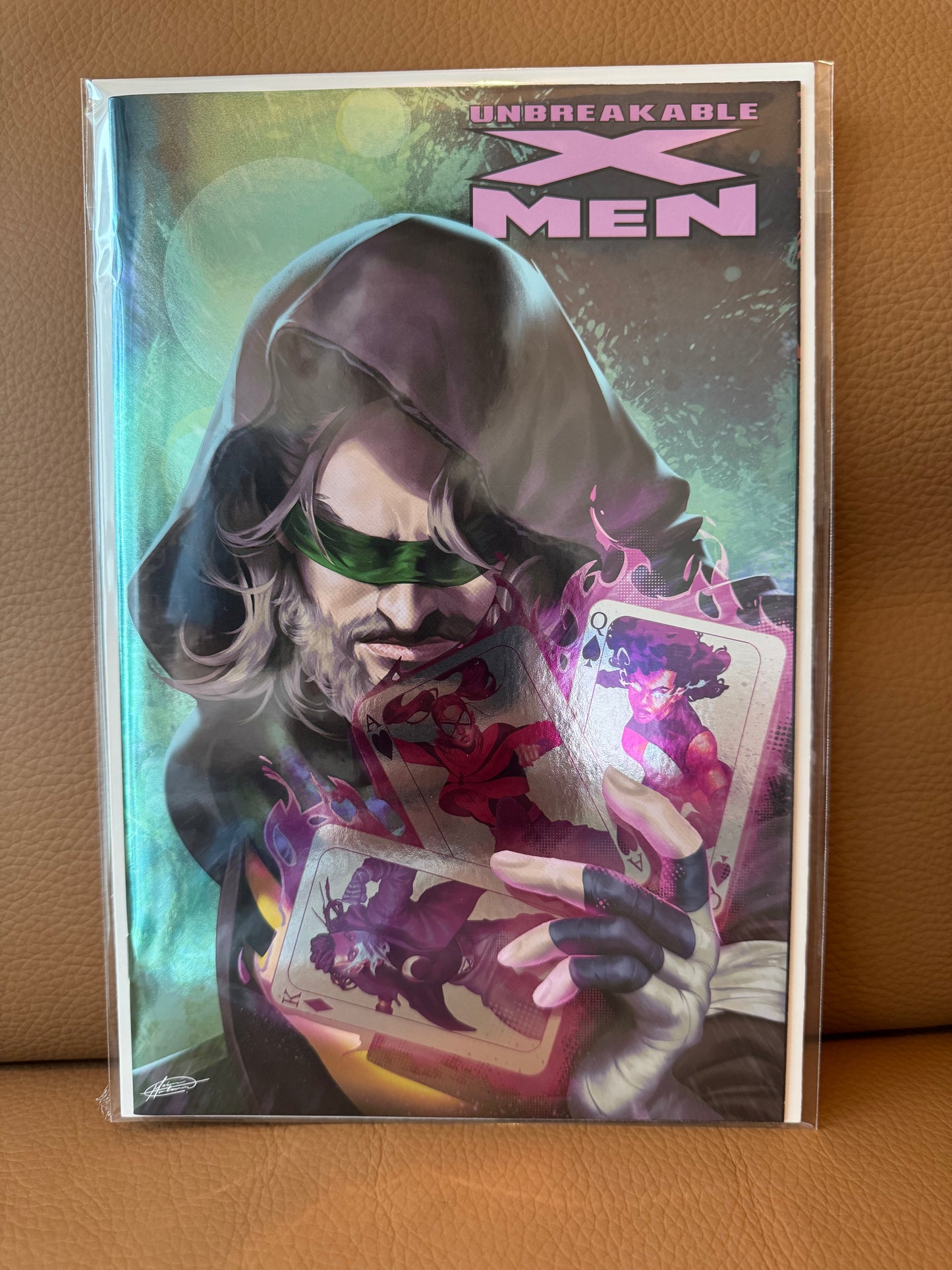 Unbreakable X-Men #1 Mateus Manhanini Foil Variant [AOR] | 15 October 2025
