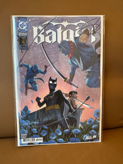 Batgirl #14 Cover A Reiko Murakami