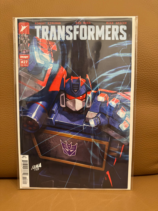 Transformers #27 Cover A David Nakayama