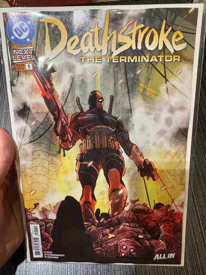 Deathstroke The Terminator #1 封面 A Carmine Di Giandomenico