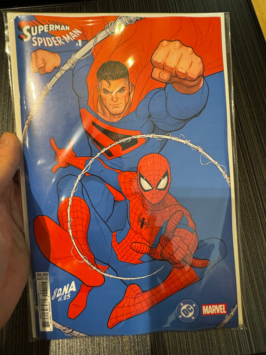 DC漫威超人蜘蛛侠#1（单期）封面Q 大卫·中山 天国降临 超人和蜘蛛侠卡纸变体版 | 2026年3月24日