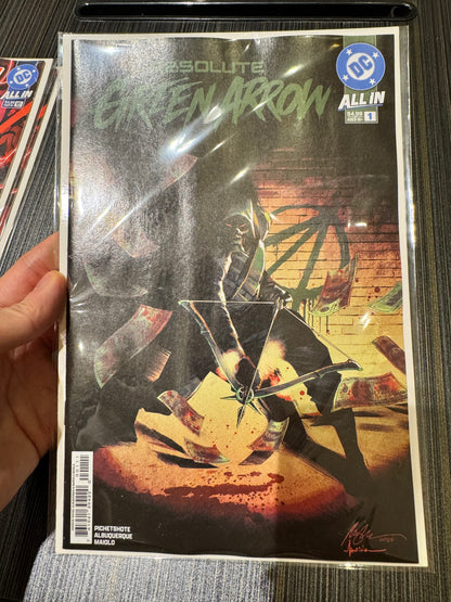 Absolute Green Arrow #1 (of 6) Cover A Rafael Albuquerque