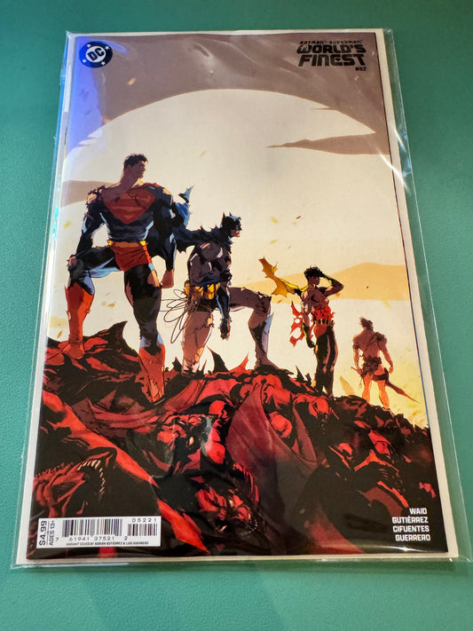 蝙蝠俠 超人：世上最佳 #52 封面 B Adrian Gutierrez 變體硬卡版