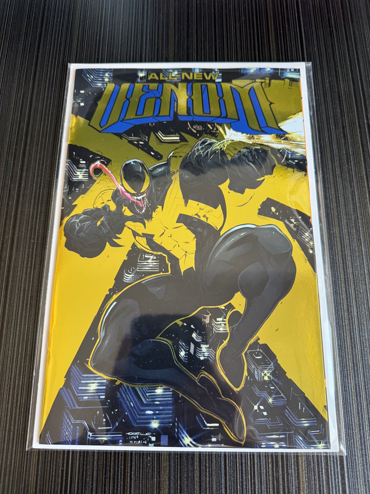 All-New Venom #1 Iban Coello Gold Foil Variant