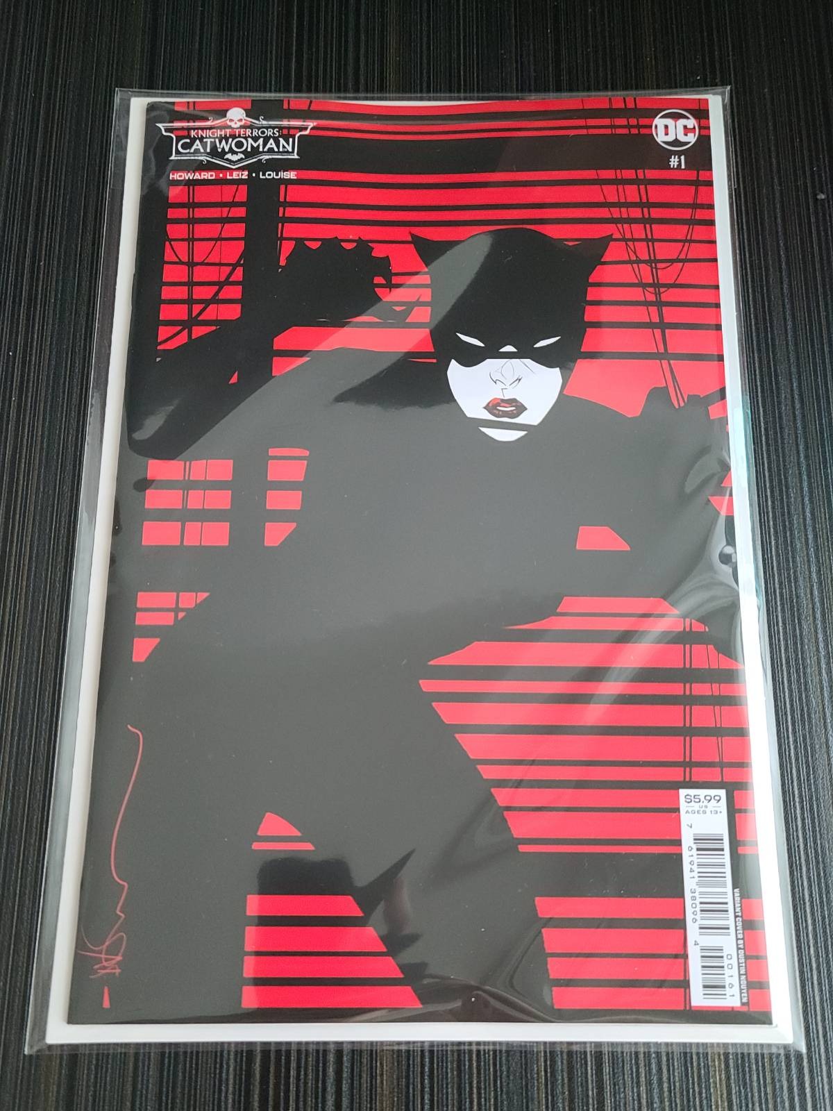 Knight Terrors Catwoman #1 (of 2) Cover D Dustin Nguyen Midnight Card Stock Variant