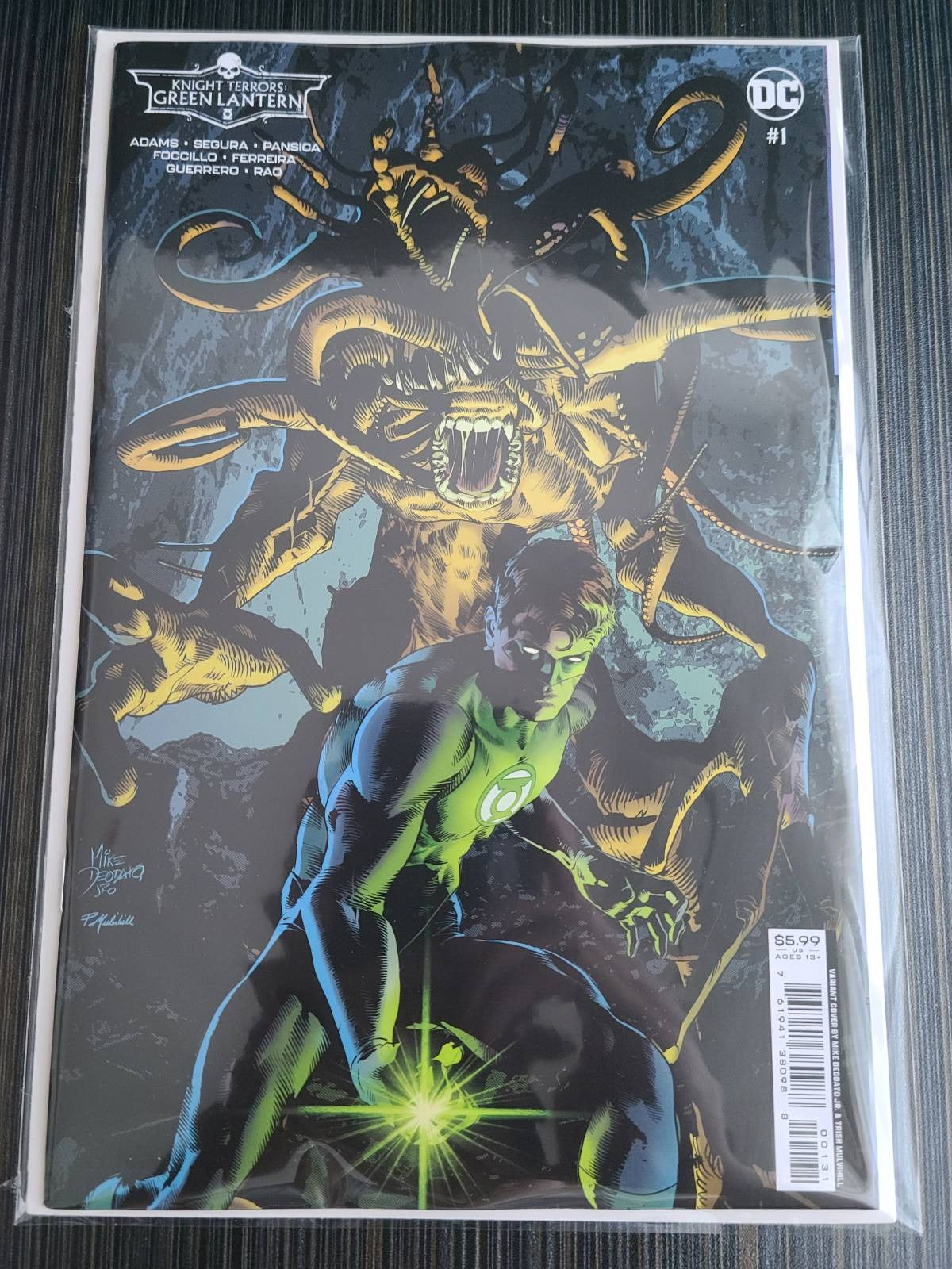 Knight Terrors Green Lantern #1 (of 2) Cover C Mike Deodato Jr Card Stock Variant